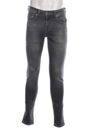 Мъжки дънки Pepe Jeans, Размер L, Цвят Сив, Цена 111,80 лв.