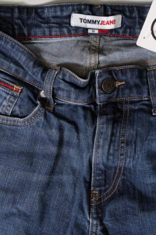 Męskie jeansy Tommy Jeans, Rozmiar M, Kolor Niebieski, Cena 239,89 zł