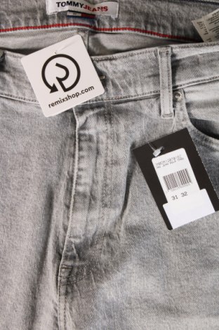 Pánske džínsy  Tommy Jeans, Veľkosť M, Farba Sivá, Cena  67,45 €