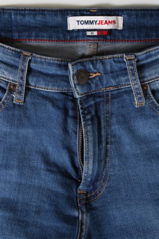 Męskie jeansy Tommy Jeans, Rozmiar M, Kolor Niebieski, Cena 168,99 zł