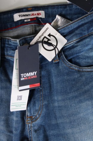 Męskie jeansy Tommy Jeans, Rozmiar M, Kolor Niebieski, Cena 582,99 zł