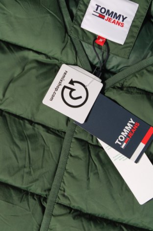 Мъжки елек Tommy Jeans, Размер M, Цвят Зелен, Цена 114,99 лв.