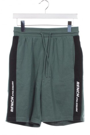 Ανδρικό κοντό παντελόνι Bench, Μέγεθος S, Χρώμα Πράσινο, Τιμή 25,57 €