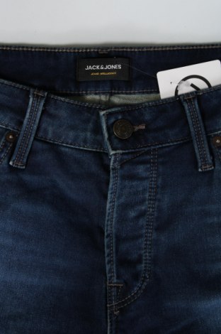 Pantaloni scurți de bărbați Jack & Jones, Mărime L, Culoare Albastru, Preț 111,84 Lei