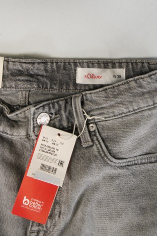 Pantaloni scurți de bărbați S.Oliver, Mărime S, Culoare Gri, Preț 203,95 Lei