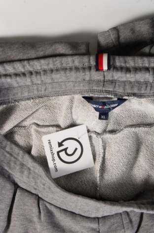 Pánské kraťasy Tommy Hilfiger, Velikost XL, Barva Šedá, Cena  549,00 Kč