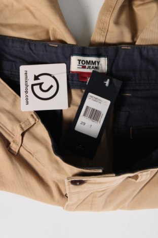 Pantaloni scurți de bărbați Tommy Jeans, Mărime S, Culoare Bej, Preț 151,99 Lei