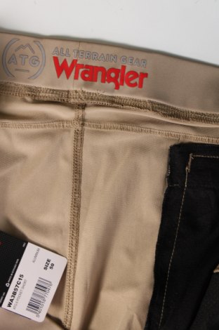 Pantaloni scurți de bărbați Wrangler, Mărime 4XL, Culoare Bej, Preț 50,99 Lei