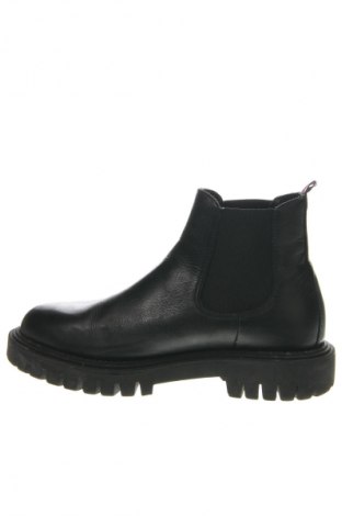 Încălțăminte bărbătească Tommy Hilfiger, Mărime 43, Culoare Negru, Preț 763,49 Lei