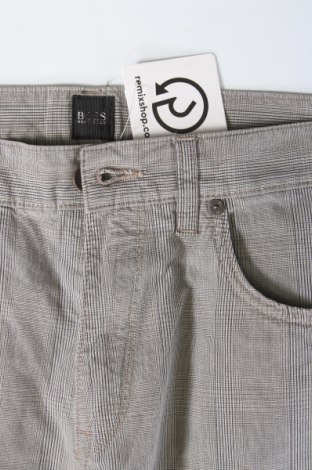 Pantaloni de bărbați Hugo Boss, Mărime L, Culoare Gri, Preț 110,18 Lei