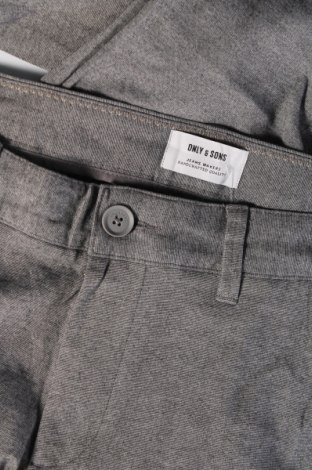 Pantaloni de bărbați Only & Sons, Mărime M, Culoare Gri, Preț 29,99 Lei