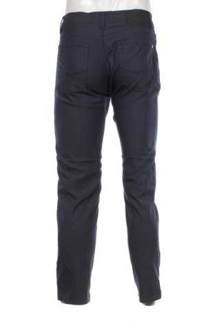 Pantaloni de bărbați Pierre Cardin, Mărime M, Culoare Albastru, Preț 111,99 Lei