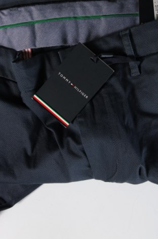 Pantaloni de bărbați Tommy Hilfiger, Mărime L, Culoare Albastru, Preț 462,99 Lei