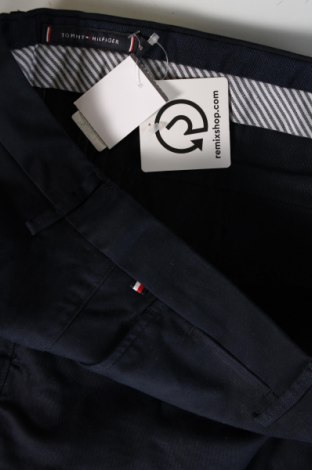 Pantaloni de bărbați Tommy Hilfiger, Mărime L, Culoare Albastru, Preț 380,99 Lei