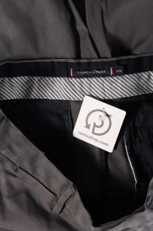 Pantaloni de bărbați Tommy Hilfiger, Mărime M, Culoare Gri, Preț 205,99 Lei