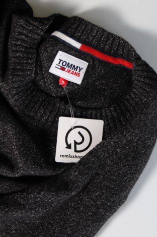 Pánský svetr  Tommy Jeans, Velikost M, Barva Šedá, Cena  2 909,00 Kč