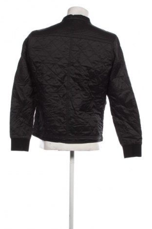 Geacă de bărbati Barbour, Mărime M, Culoare Negru, Preț 516,45 Lei