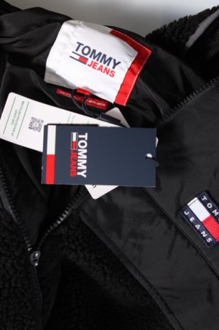 Pánská bunda  Tommy Jeans, Velikost M, Barva Černá, Cena  6 619,00 Kč