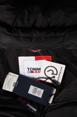 Geacă de bărbati Tommy Jeans, Mărime XL, Culoare Negru, Preț 819,99 Lei