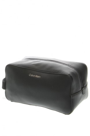 Νεσεσέρ Calvin Klein, Χρώμα Μαύρο, Τιμή 31,29 €