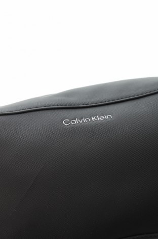 Kosmetický kufřík  Calvin Klein, Barva Černá, Cena  793,00 Kč