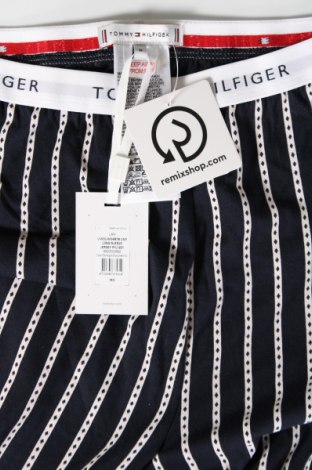 Piżama
 Tommy Hilfiger, Rozmiar M, Kolor Niebieski, Cena 258,99 zł