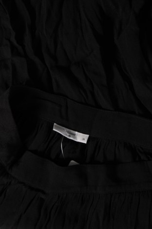 Sukně Minimum, Velikost S, Barva Černá, Cena  395,00 Kč