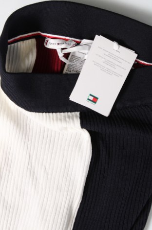 Spódnica Tommy Hilfiger, Rozmiar S, Kolor Kolorowy, Cena 241,99 zł