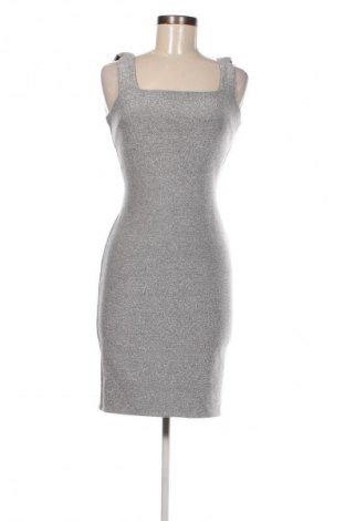 Kleid, Größe S, Farbe Silber, Preis € 13,99