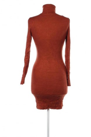 Kleid, Größe S, Farbe Orange, Preis € 5,99