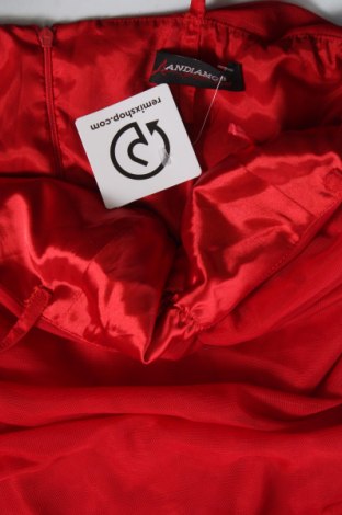 Kleid, Größe M, Farbe Rot, Preis € 6,49