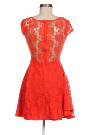 Kleid, Größe M, Farbe Orange, Preis € 6,99