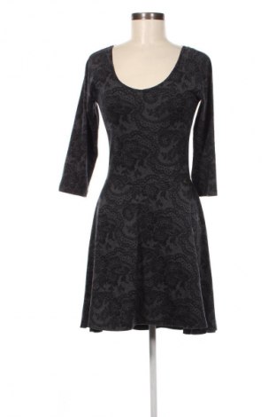 Kleid Attr@ttivo, Größe L, Farbe Schwarz, Preis 16,49 €