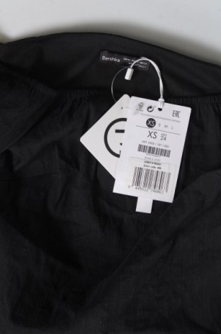 Φόρεμα Bershka, Μέγεθος XS, Χρώμα Μαύρο, Τιμή 11,68 €