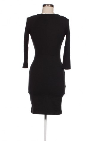 Rochie Bershka, Mărime M, Culoare Negru, Preț 22,99 Lei