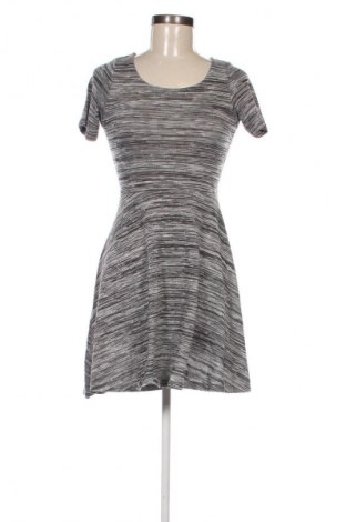 Kleid Blind Date, Größe M, Farbe Grau, Preis 11,10 €