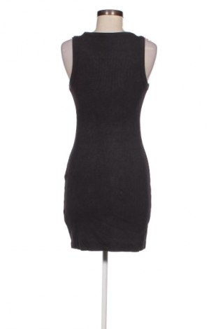 Kleid Calvin Klein Jeans, Größe XXS, Farbe Schwarz, Preis € 37,99