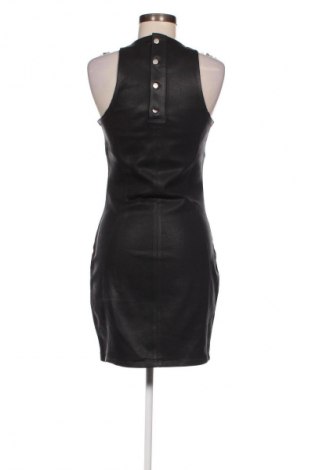 Kleid Calvin Klein Jeans, Größe M, Farbe Schwarz, Preis 37,99 €