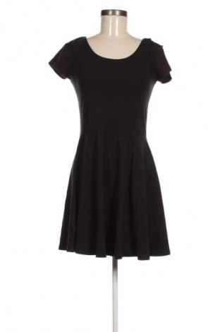 Kleid Clockhouse, Größe L, Farbe Schwarz, Preis 20,18 €