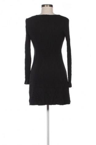 Kleid Forever 21, Größe S, Farbe Schwarz, Preis € 5,49