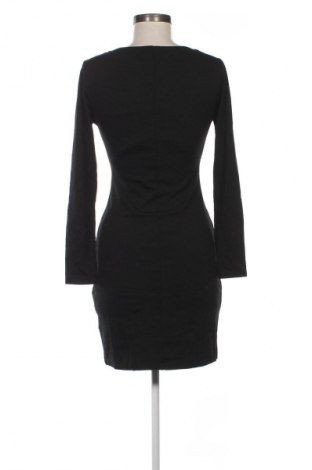 Rochie H&M, Mărime S, Culoare Negru, Preț 21,99 Lei