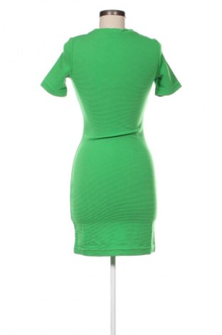 Rochie H&M, Mărime XS, Culoare Verde, Preț 95,39 Lei