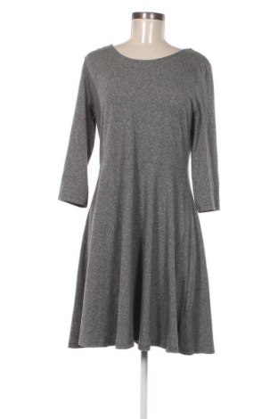 Kleid H&M Divided, Größe L, Farbe Grau, Preis 3,99 €