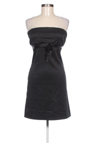 Rochie Jennifer Taylor, Mărime M, Culoare Negru, Preț 15,99 Lei