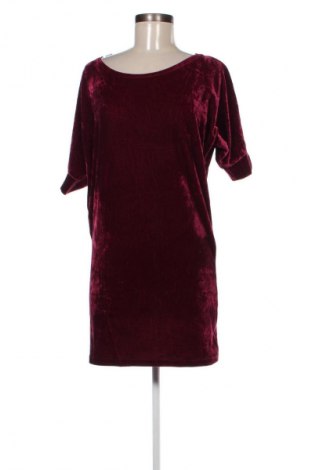 Kleid Line, Größe S, Farbe Rot, Preis € 2,99