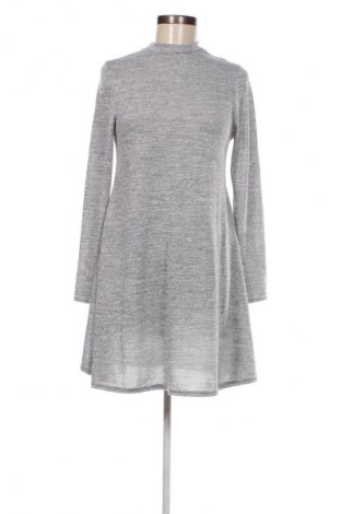 Kleid New Look, Größe M, Farbe Grau, Preis € 4,49