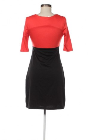 Kleid Orsay, Größe S, Farbe Rot, Preis 6,99 €