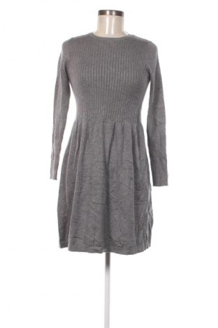 Kleid Primark, Größe M, Farbe Grau, Preis 6,99 €