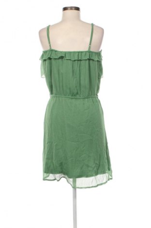 Rochie Pull&Bear, Mărime L, Culoare Verde, Preț 33,99 Lei