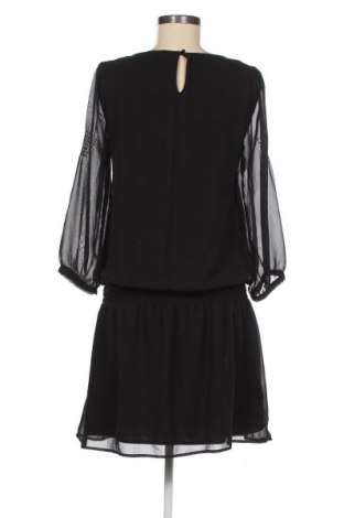 Rochie Pull&Bear, Mărime L, Culoare Negru, Preț 28,99 Lei